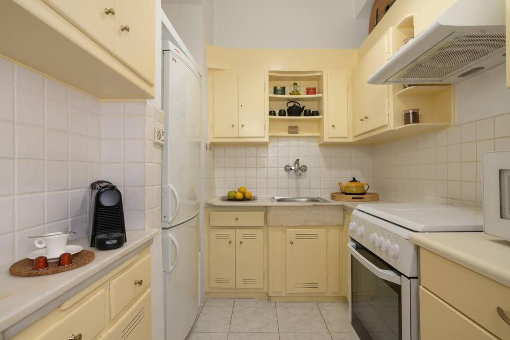 Chic N Central Apt In Kolonaki Lejlighed Athen Eksteriør billede